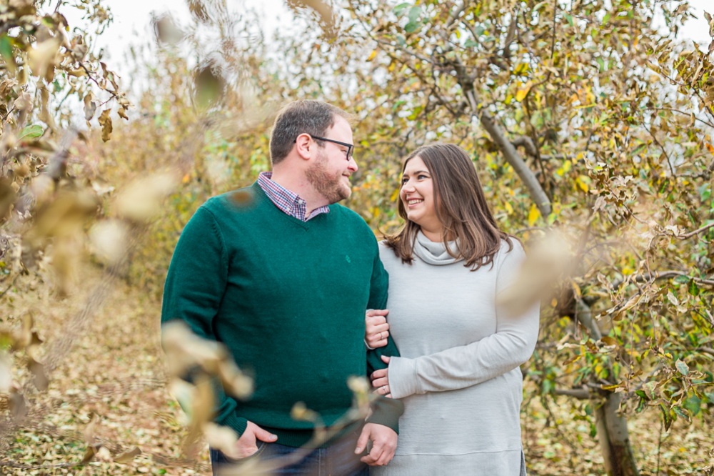 Carter Mountain Orchard Engagement Session - Hunter and Sarah Photography