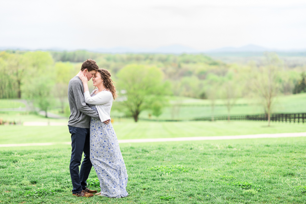 Sunset Engagement Session at the Lodge at Mount Ida Farm - Hunter and Sarah Photography