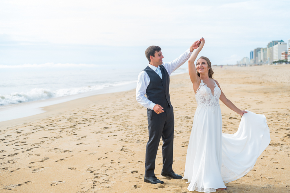 Virginia Beach Oceanfront Wedding - Hunter and Sarah Photography