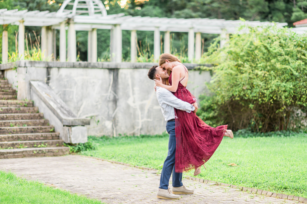 How to Quit Your Job and go Full-Time in Photography - Hunter and Sarah Photography