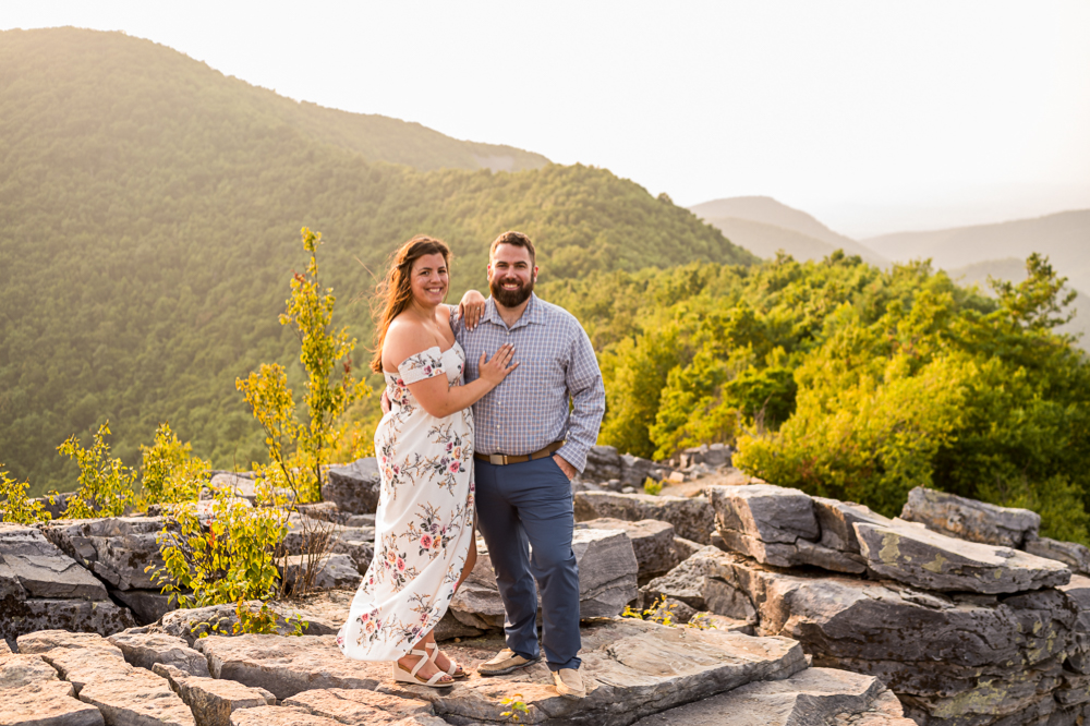 Cute Engagement Session in Shenandoah National Park - Hunter and Sarah Photography