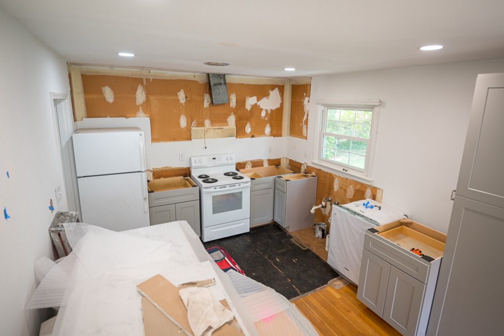 How We Renovated our Outdated Kitchen While We Weren't Even Home - Hunter and Sarah Photography