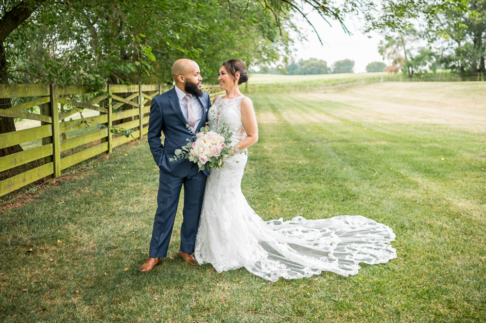 Sassy Hispanic Wedding at Walker's Overlook, Maryland - Hunter and Sarah Photography