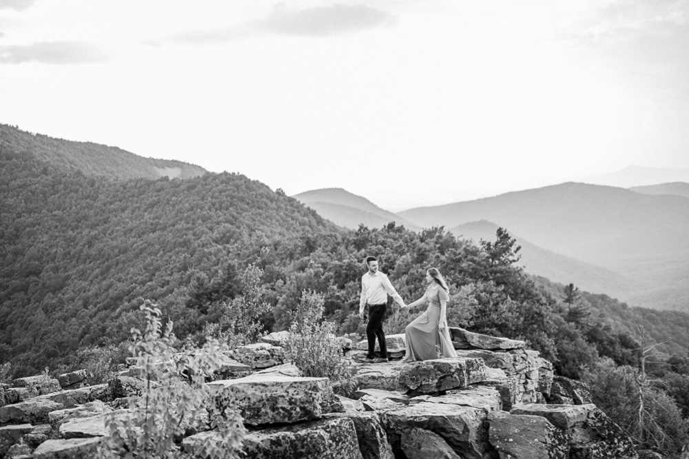 Scenic Overcast Engagement Session in Shenandoah National Park - Hunter and Sarah Photography