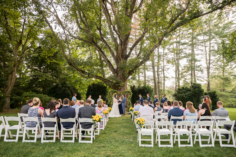 Ecstatic Summer Wedding at The Greencroft Club in Charlottesville - Hunter and Sarah Photography