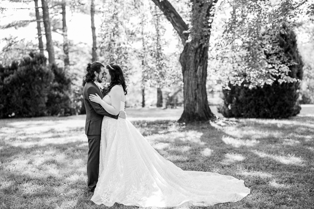 Ecstatic Summer Wedding at The Greencroft Club in Charlottesville - Hunter and Sarah Photography