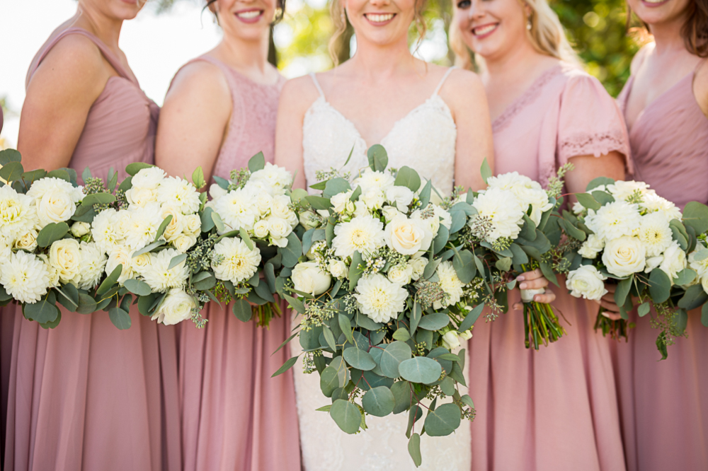 Destined Summer Wedding at The Seclusion In Lexington - Hunter and Sarah Photography