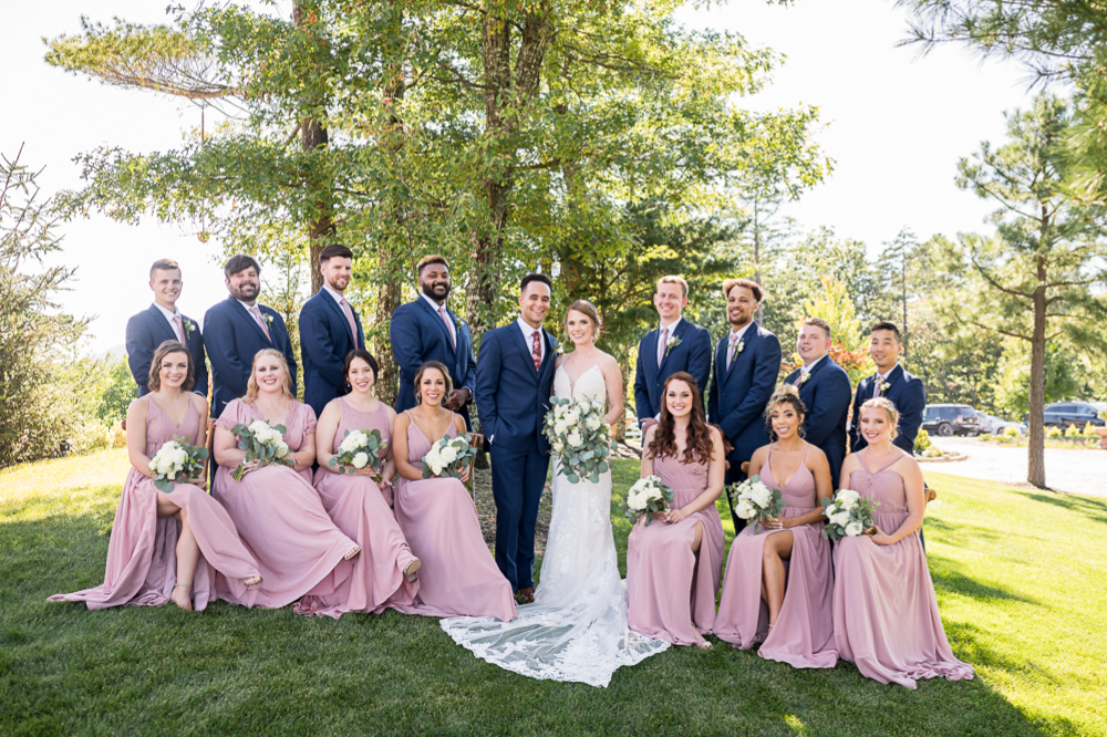 Destined Summer Wedding at The Seclusion In Lexington - Hunter and Sarah Photography