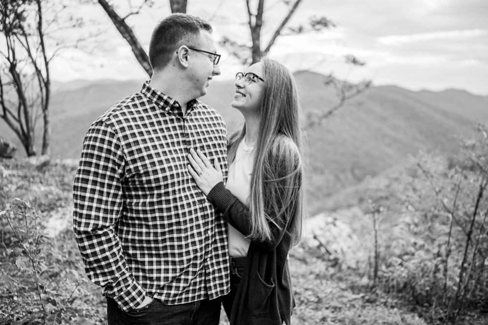 Dramatic Overcast Engagement Session on the Blue Ridge Parkway - Hunter and Sarah Photography