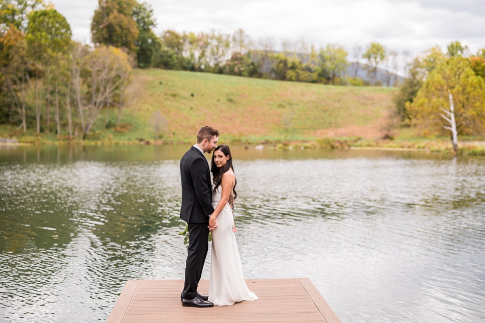 Elegant Fall Wedding at Big Spring Farm in Lexington - Hunter and Sarah Photography