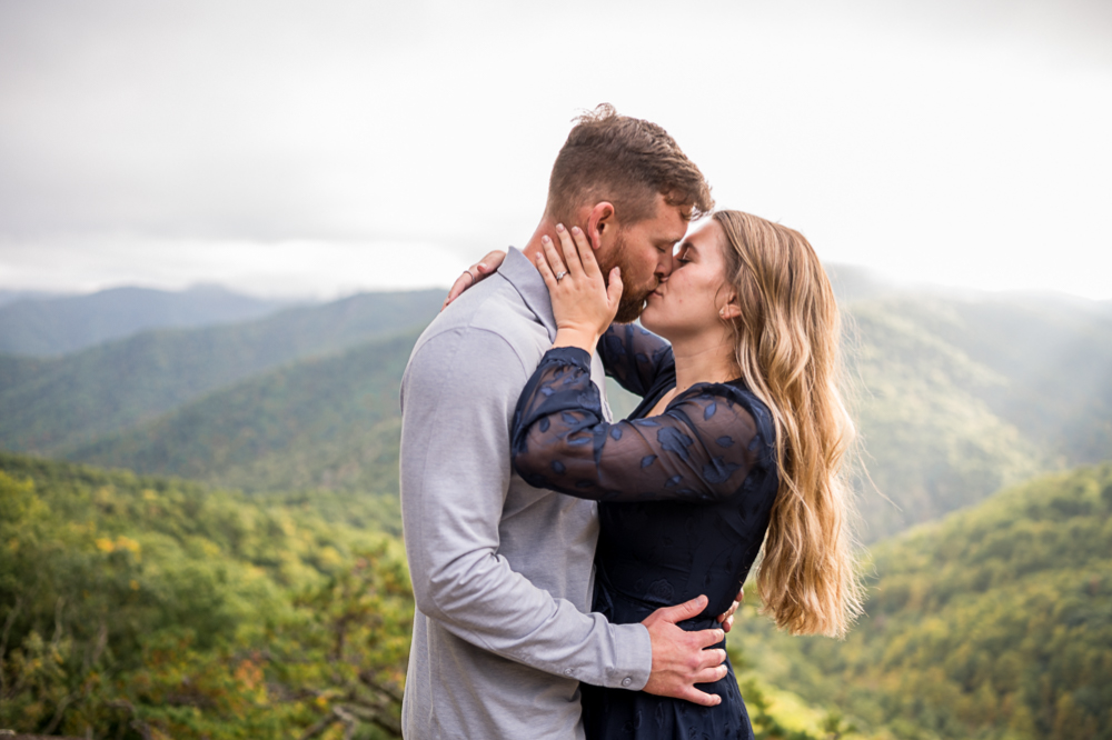 Giggly Engagement Session on the Blue Ridge Parkway - Hunter and Sarah Photography