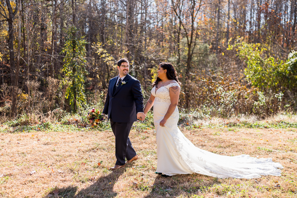 Authentic Wintery Wedding at Meriwether Springs Vineyard - Hunter and Sarah Photography