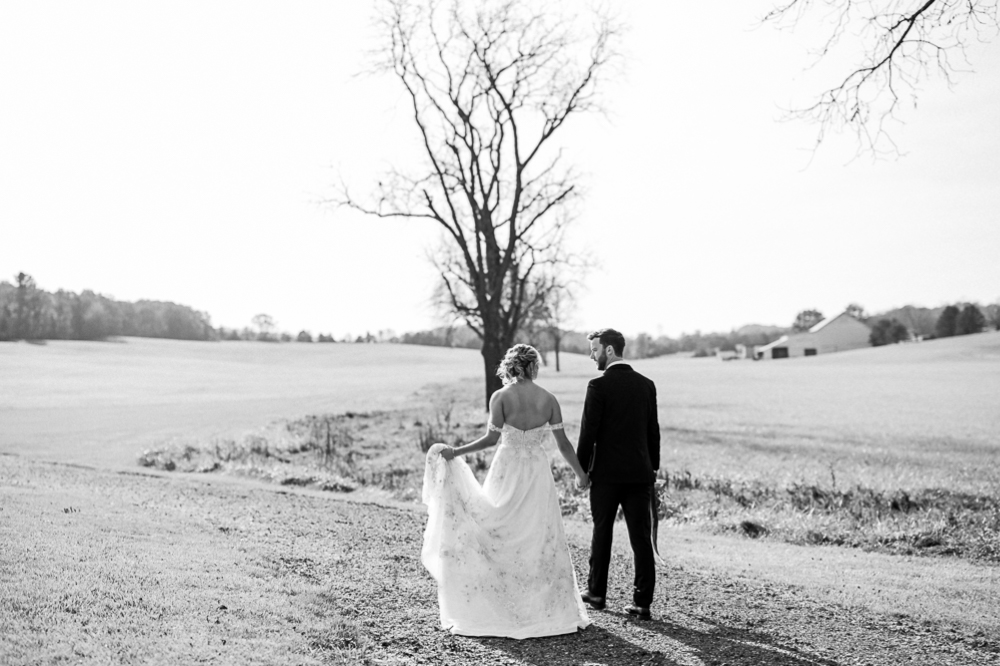 Tearful Wedding at The Granary at Valley Pike - Hunter and Sarah Photography