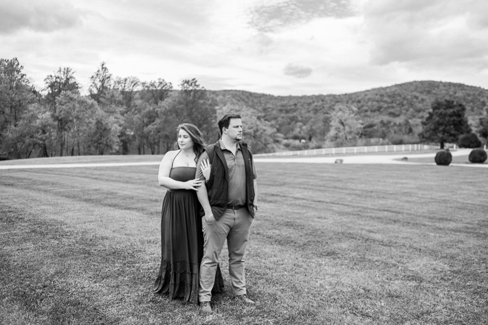 Windswept Engagement Session at Castle Hill Cider - Hunter and Sarah Photography