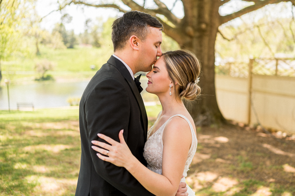 Joyful and Tearful Classic Charlottesville Spring Wedding - Hunter and Sarah Photography