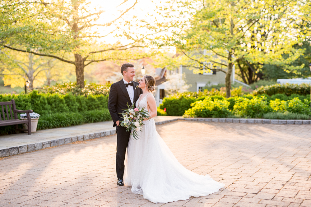 Joyful and Tearful Classic Charlottesville Spring Wedding - Hunter and Sarah Photography