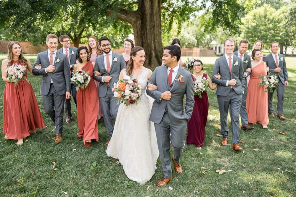 4 Pro Tips for How to Photograph a HOT Wedding Day - Hunter and Sarah Photography