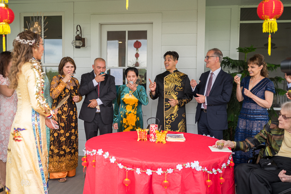 Intentional Spring Wedding with Traditional Vietnamese Tea Ceremony - Hunter and Sarah Photography