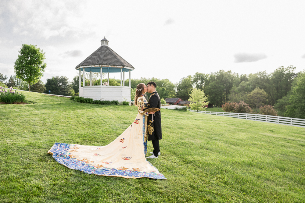 Intentional Spring Wedding with Traditional Vietnamese Tea Ceremony - Hunter and Sarah Photography