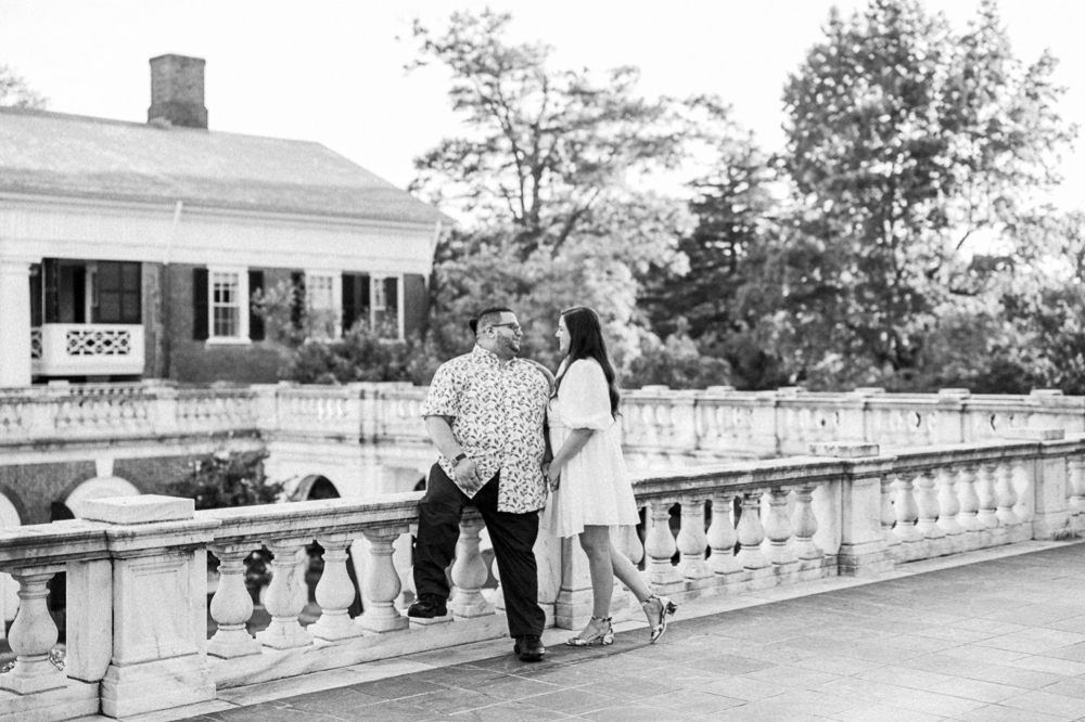 UVA Lawn Engagement Photoshoot - Hunter and Sarah Photography