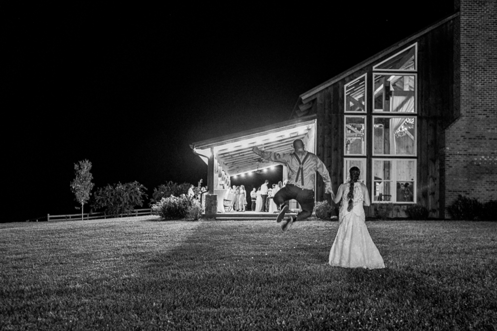 Barn at Timber Creek Wedding - Hunter and Sarah Photography