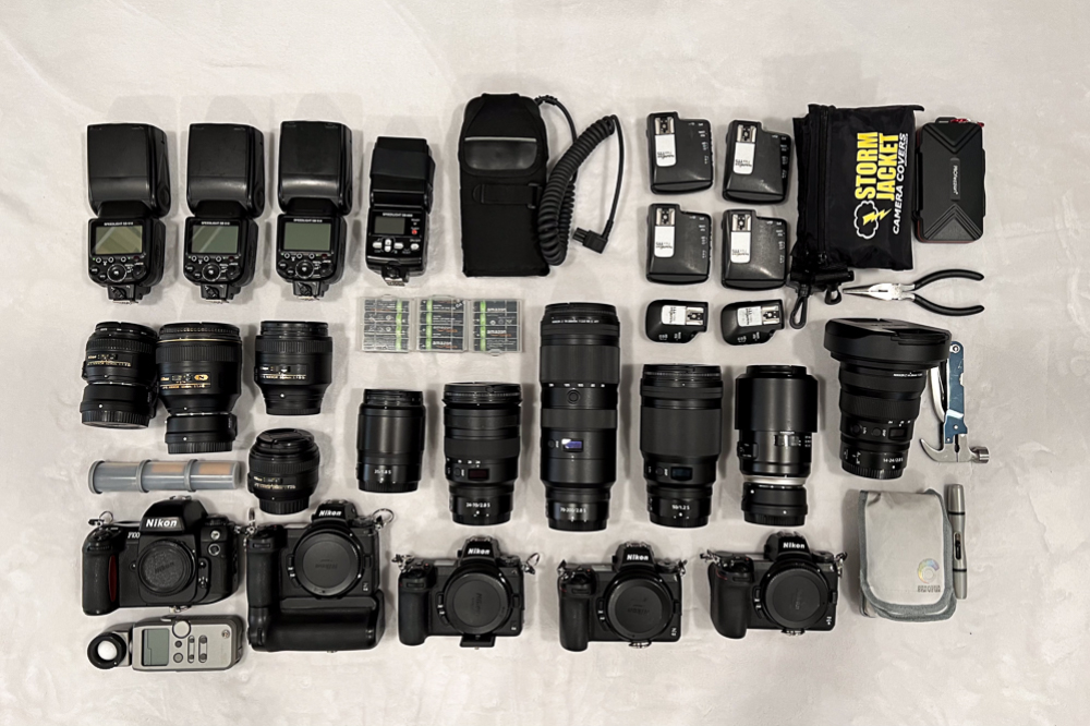 What Wedding Photography Gear Do We Always Have in Our Camera Bags - Hunter and Sarah Photography